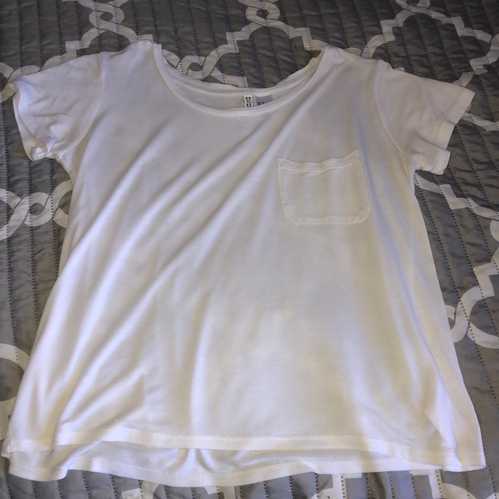 H&M white t-shirt